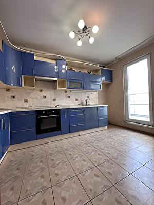 Днепровский район, пгт Слобожанское, 8 Марта (Слобожанское) ул., 9В