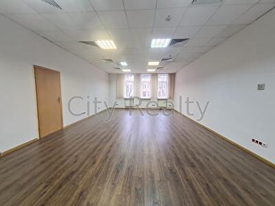 Киев, Верхний Вал ул., 4А