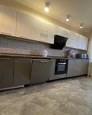 Михаила Максимовича ул.