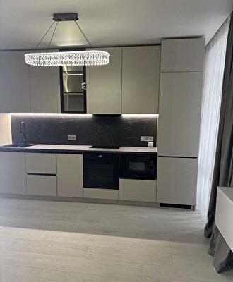 Днепровская наб.