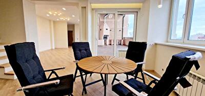 Киев, Днепровская наб.