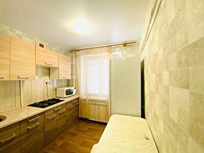 Днепр, Мира просп., 18