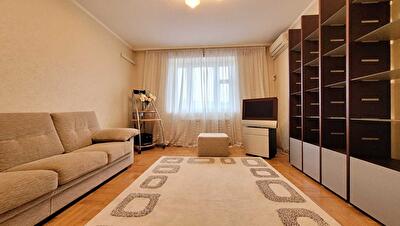 Анны Ахматовой ул., 3