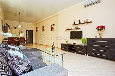 Одеса, Гагарінське Плато вул., 5/3