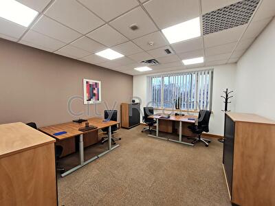 Киев, Шелковичная ул., 42/44