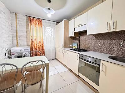 Софьи Ковалевской ул., 75