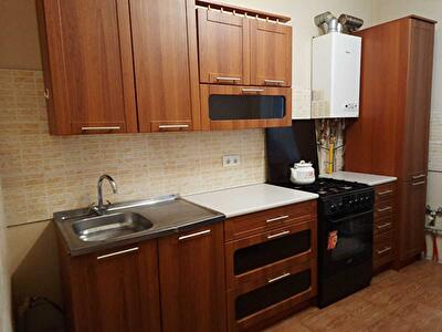 Киевская обл., Киево-Святошинский район, с. Софиевская Борщаговка, Боголюбова ул., 3