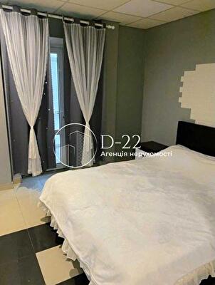 Ревуцкого ул., 7