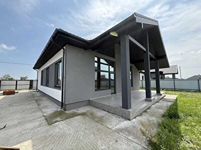 Київська обл., Броварський район, с. Зазим`я, Монастирська