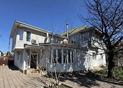 Черкаська обл., Уманський район, м. Умань, Лермонтова вул., 15