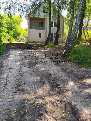 Київська обл., Васильківський район, с. Крушинка, лісова, 81