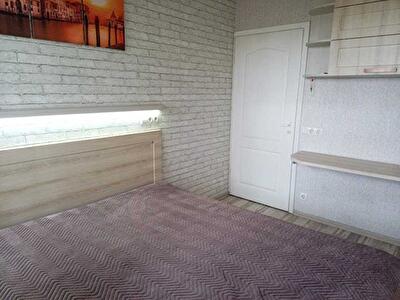 Зодчих вул., 44