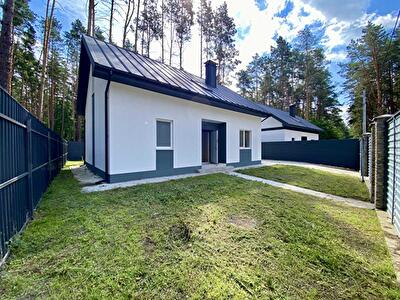 Київ, Лісова вул.