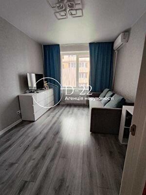 Киевская обл., Киево-Святошинский район, с. Софиевская Борщаговка, Бышевская ул., 14