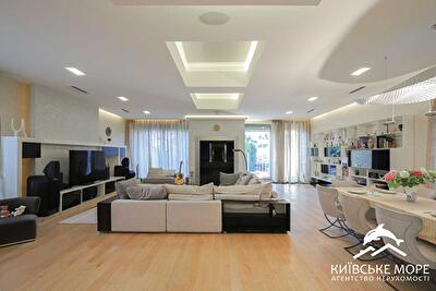 Киев, Зверинецкая ул.