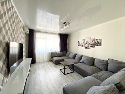 Лазурная ул., 5/11