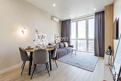 Николая Пимоненко ул., 19