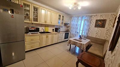 Київ, Коломиевский, 17/31а