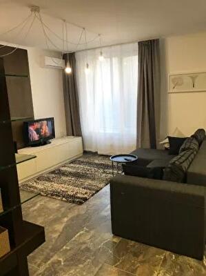 Киев, Ованеса Туманяна ул.