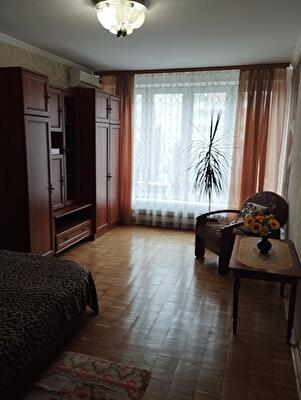 Киев, Кольцова бул., 18А