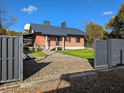 Пустомытовский район, с. Скнилов, садове товариство Гудок