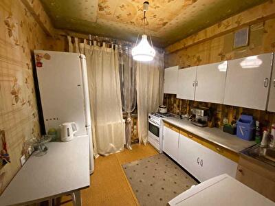 Киев, Златопольська, 4Г