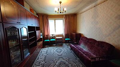 Київ, Героїв Сталінграда просп., 42