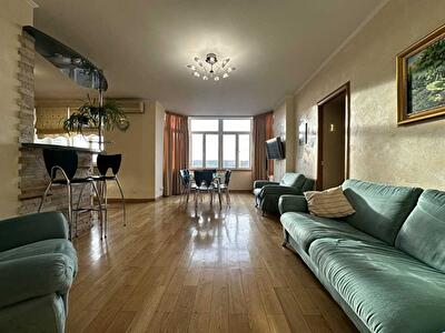 Верховинная ул., 91