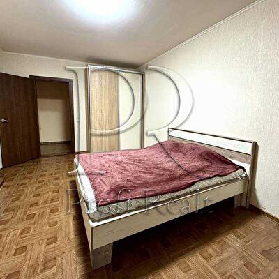 Київ, Балтійський пров., 1