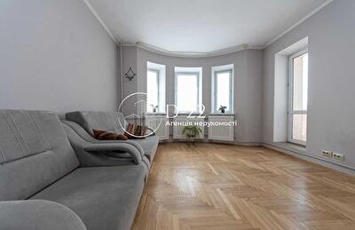 Киев, Александра Кошица ул., 7А