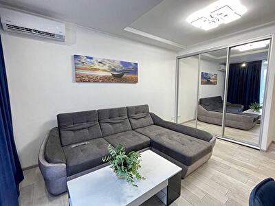 Дніпро, Ялицевий пров.