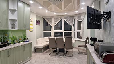 Київ, Коломийський пров., 17/31А