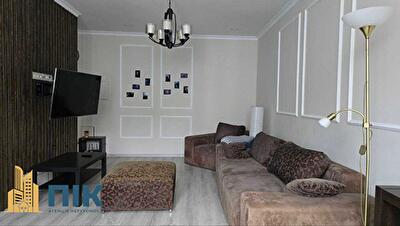 Киев, Комбинатная ул., 25