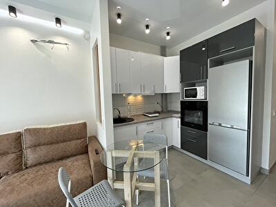 Зоряний бул., бул.1м