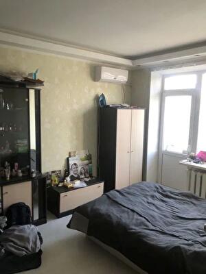 Лабораторна вул.