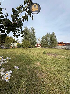 Києво-Святошинський район, с. Михайлівка-Рубежівка, Абрикосова