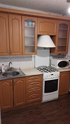 Киев, Зодчих ул., 4