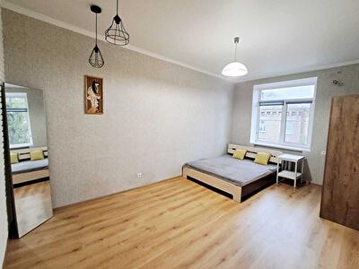 Киев, Ивана Светличного ул., 6