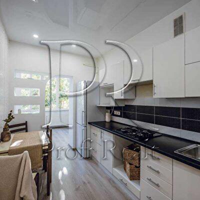 Києво-Святошинський район, с. Софіївська Борщагівка, Зелена вул., 16