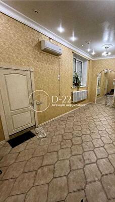 Киев, Дружбы Народов бул., 13