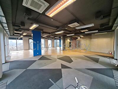 Киев, Лейпцигская ул., 15