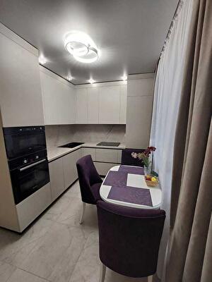 Київ, Костанайська, 13