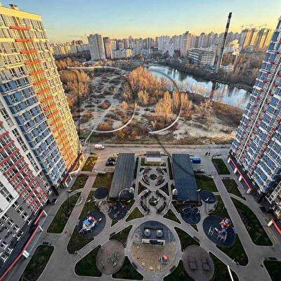 Канальна вул., 8Б