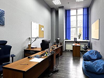 Киев, Березняковская ул., 29