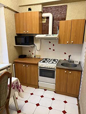 Перемоги просп., 79