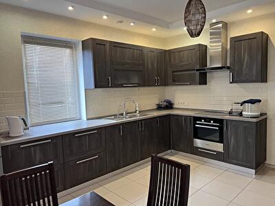 Киев, Милославская ул.