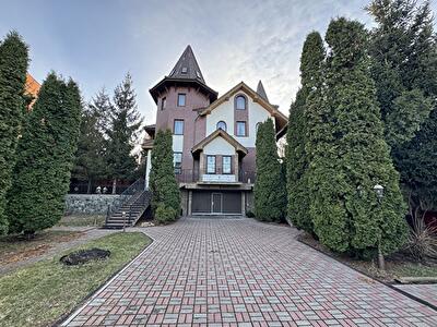 Київ, Деміївська вул.