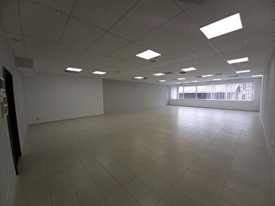 Днепр, Исполкомовская ул., 53