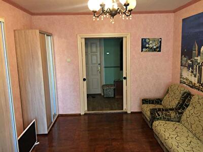 Киев, Наталии Ужвий ул., 9