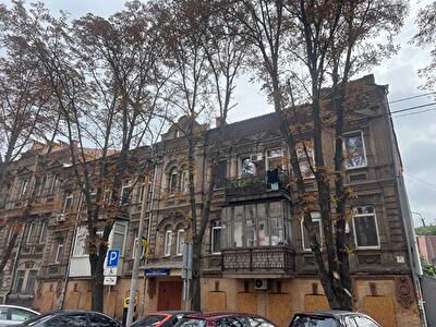 Дмитрия Яворницкого просп.